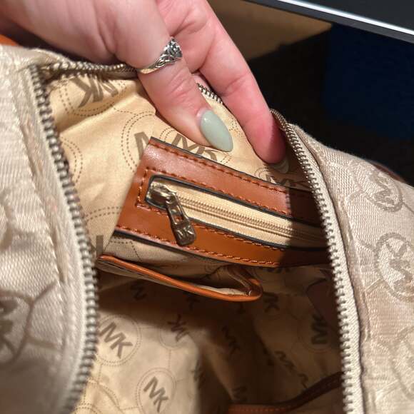 Michael Kors Handbag Monogram Brown - Picture 13 of 13